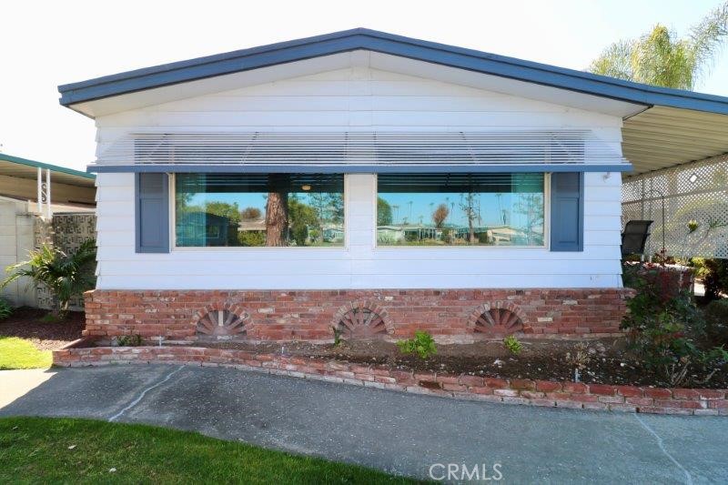 2121 Lake Side Drive 158