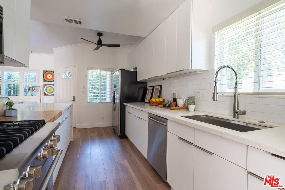 4437 Avocado St Unit: 101