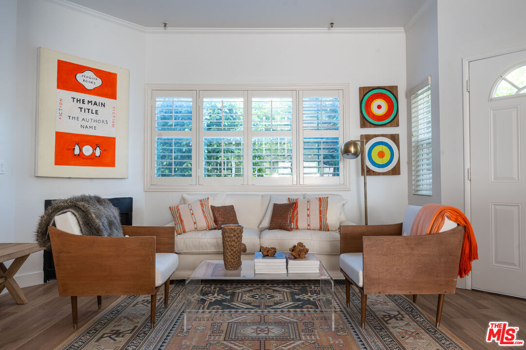 4437 Avocado St Unit: 101