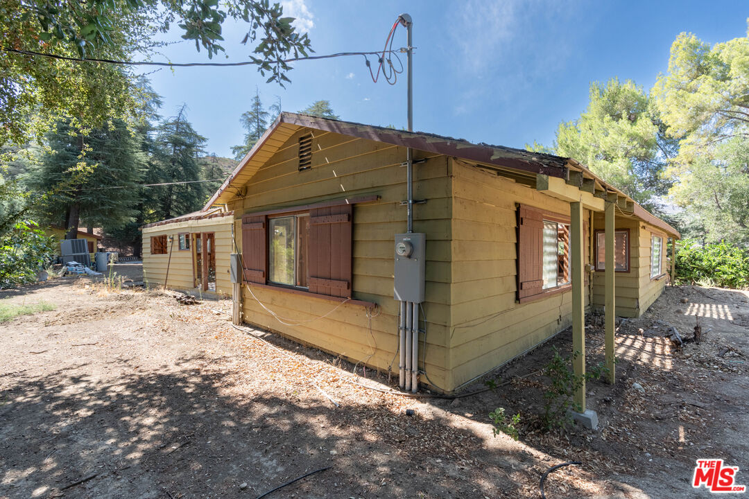 16402 Placerita Canyon Rd