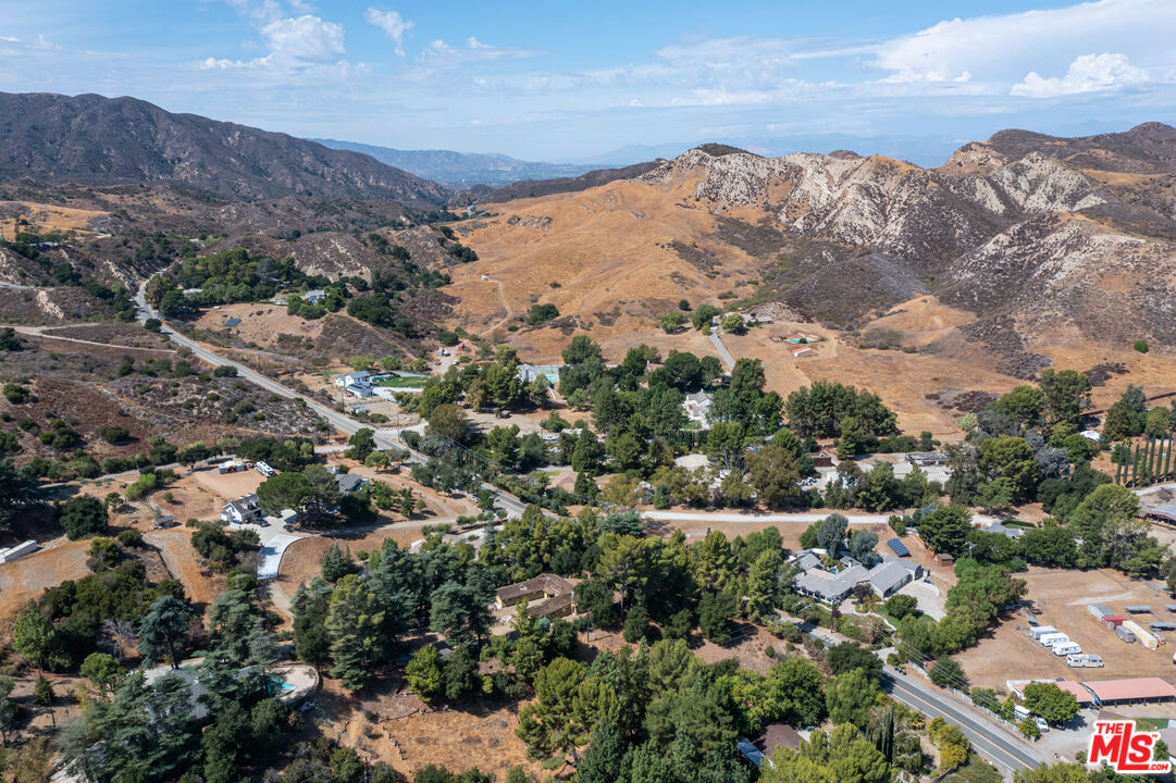 16402 Placerita Canyon Rd