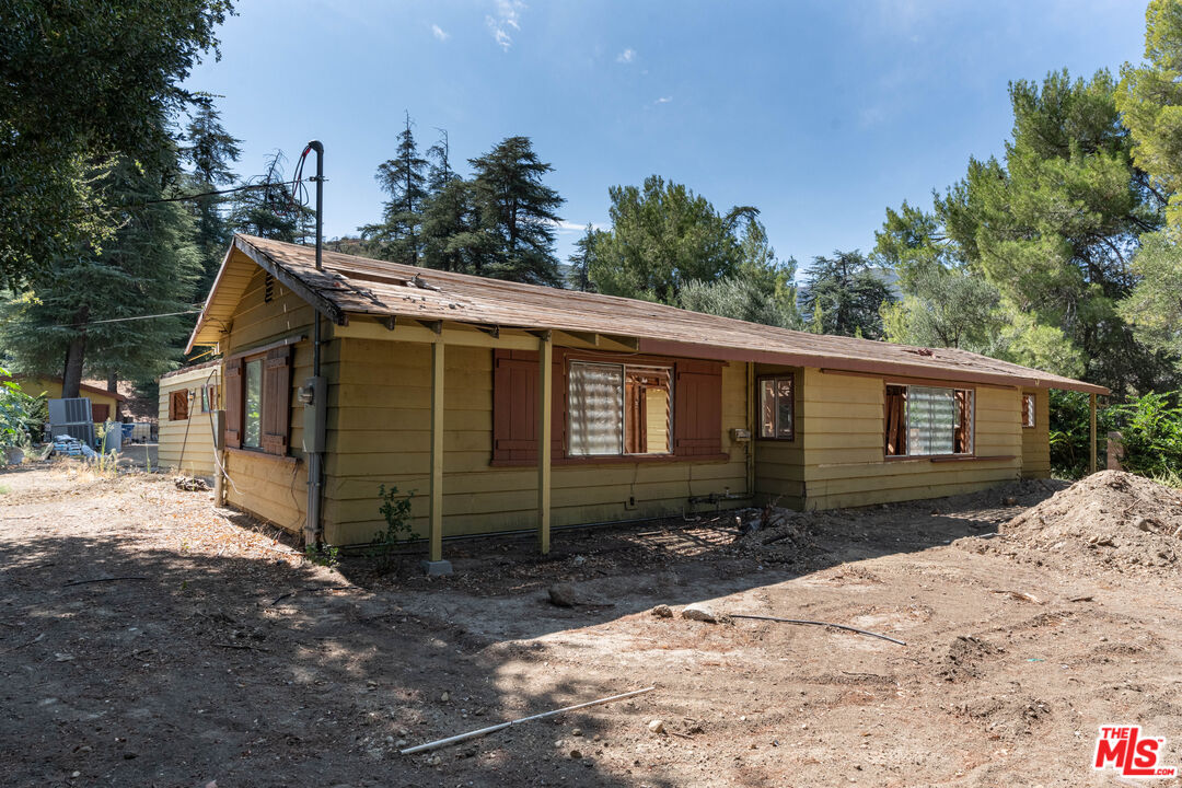 16402 Placerita Canyon Rd
