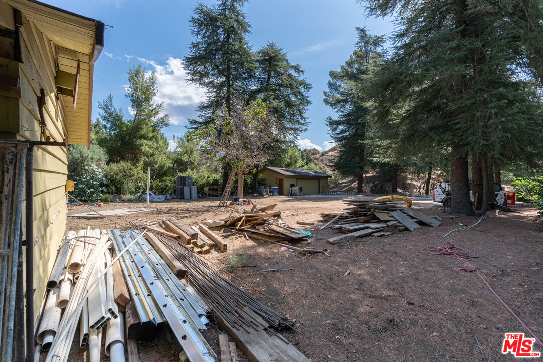 16402 Placerita Canyon Rd