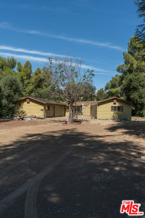 16402 Placerita Canyon Rd