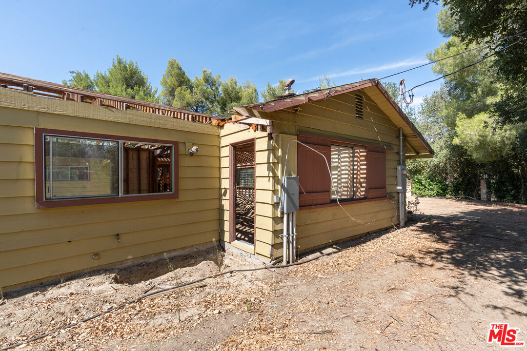 16402 Placerita Canyon Rd