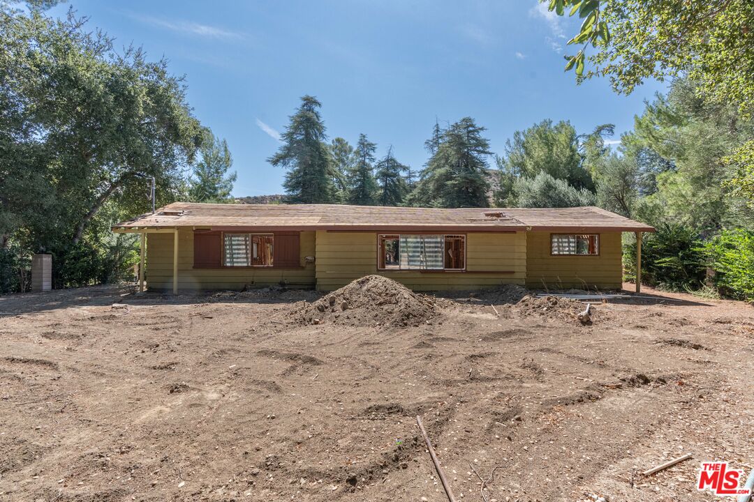 16402 Placerita Canyon Rd