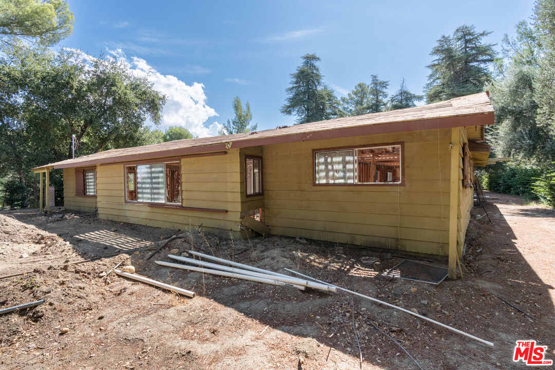 16402 Placerita Canyon Rd