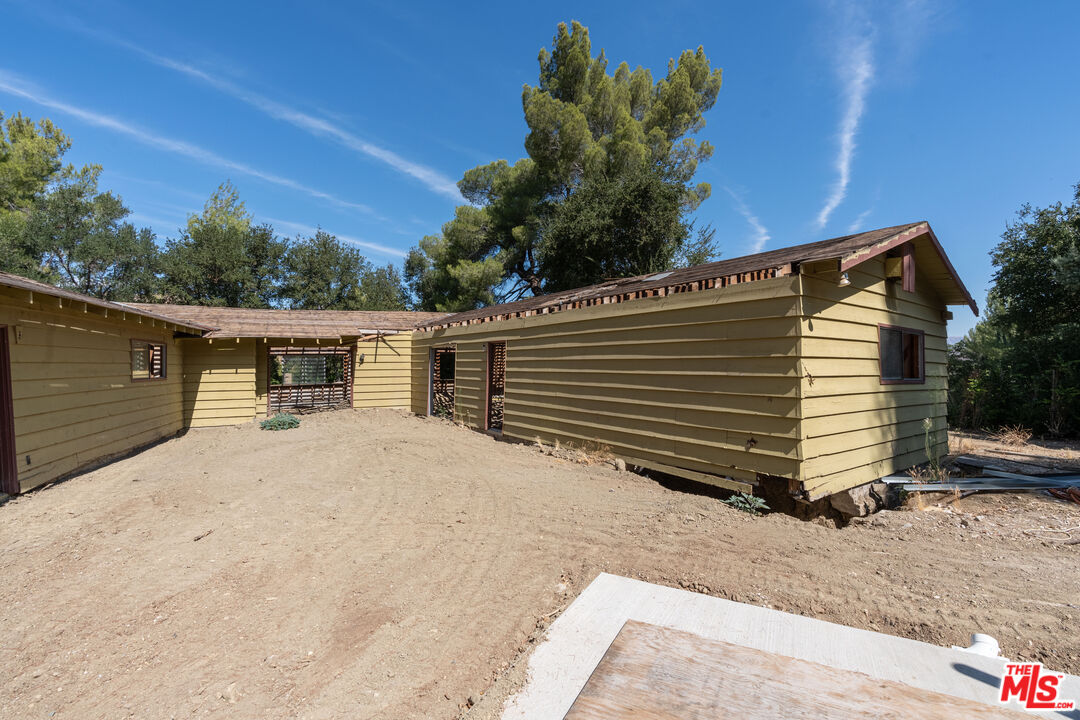 16402 Placerita Canyon Rd