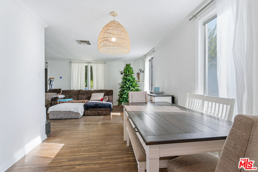 611 N Buena Vista St