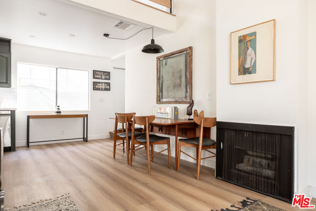 3832 W Avenue 43 Unit: 11