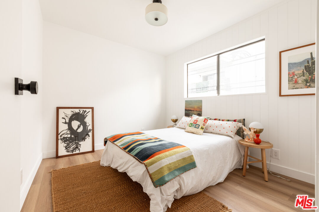 3832 W Avenue 43 Unit: 11