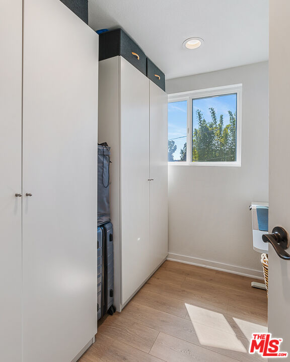 2217 Scott Ave Unit: 1/4