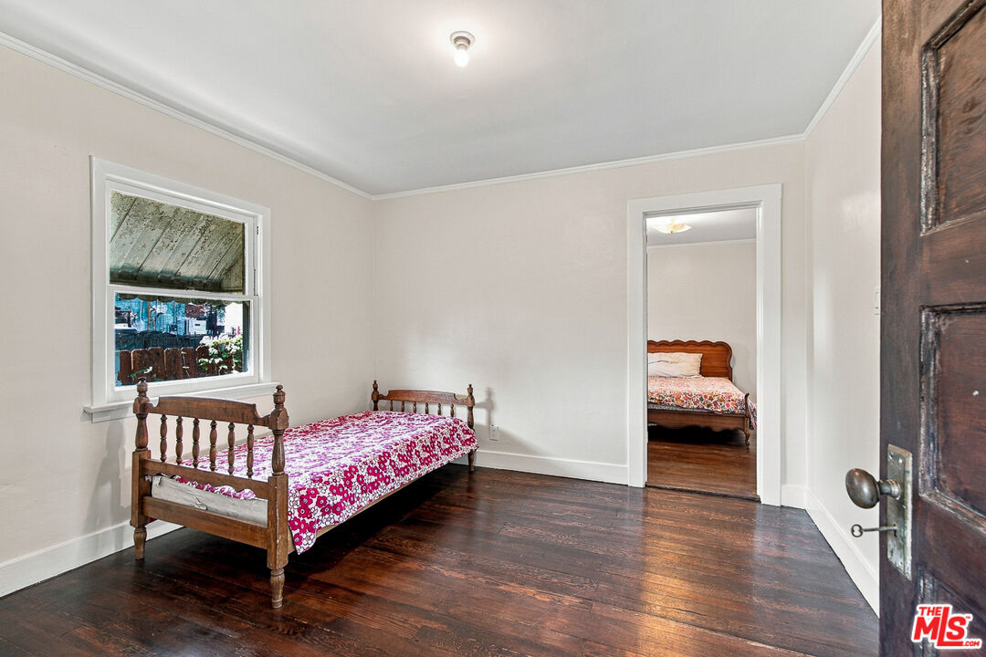 412 N Bernal Ave