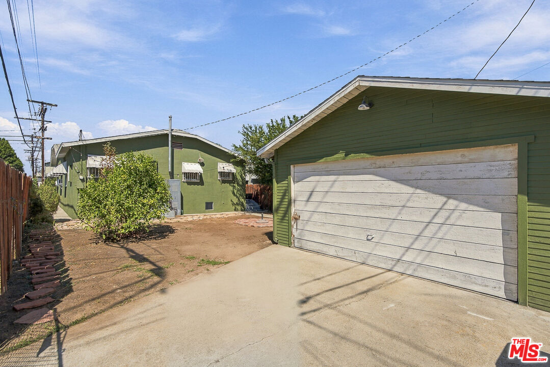 412 N Bernal Ave