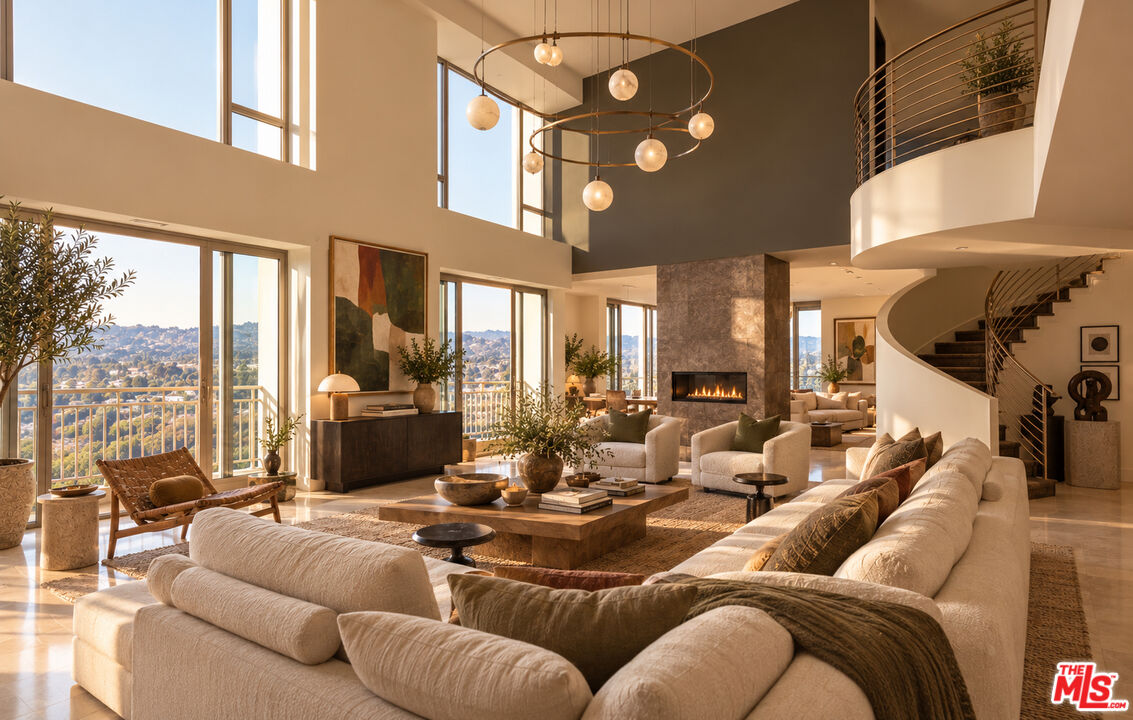 10727 Wilshire Blvd Unit: PH 2