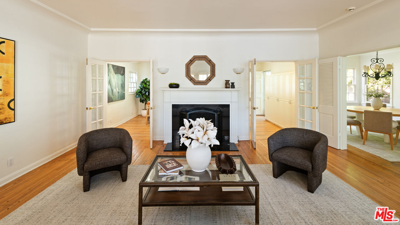 12166 Laurel Terrace Dr