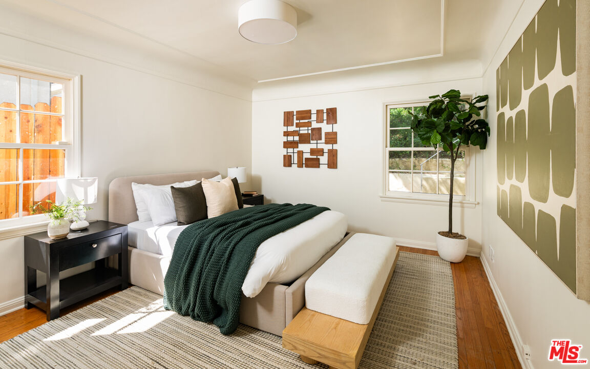 12166 Laurel Terrace Dr