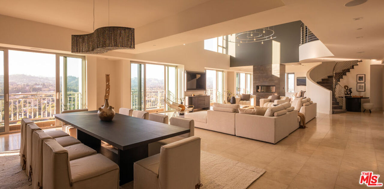 10727 Wilshire Blvd Unit: PH2