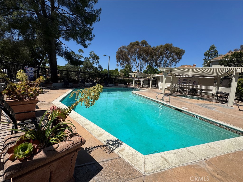 25621 Mont Pointe 7A