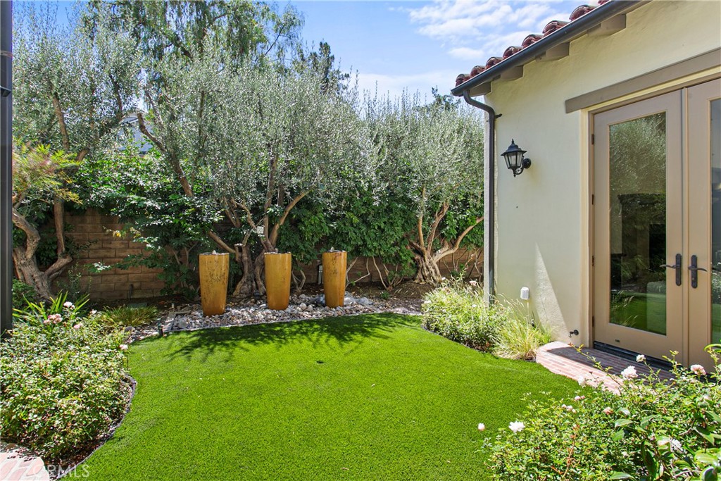 17 San Luis Obispo Street