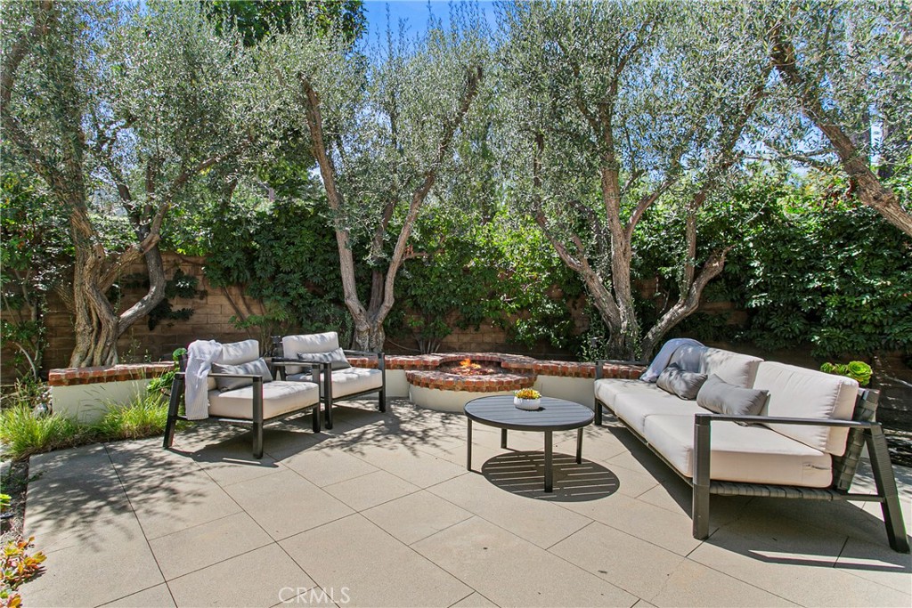 17 San Luis Obispo Street