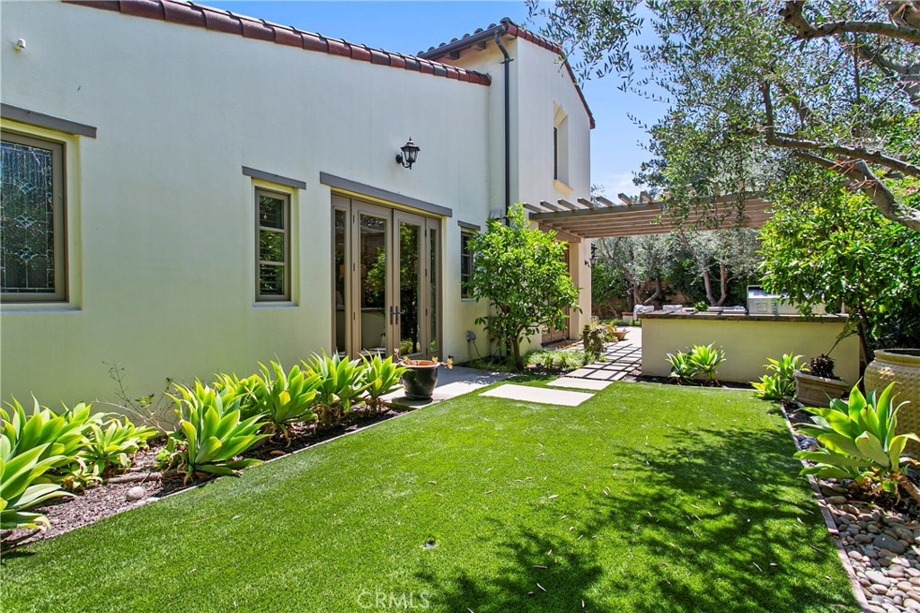 17 San Luis Obispo Street