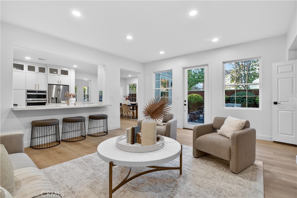 81 Zinnia Street