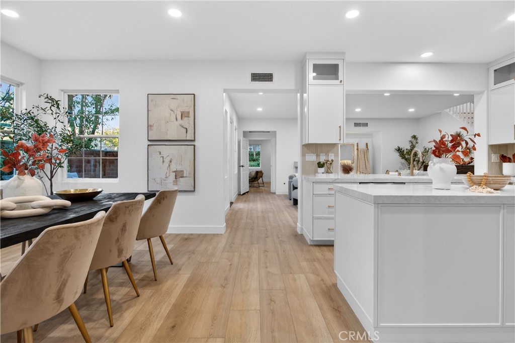 81 Zinnia Street