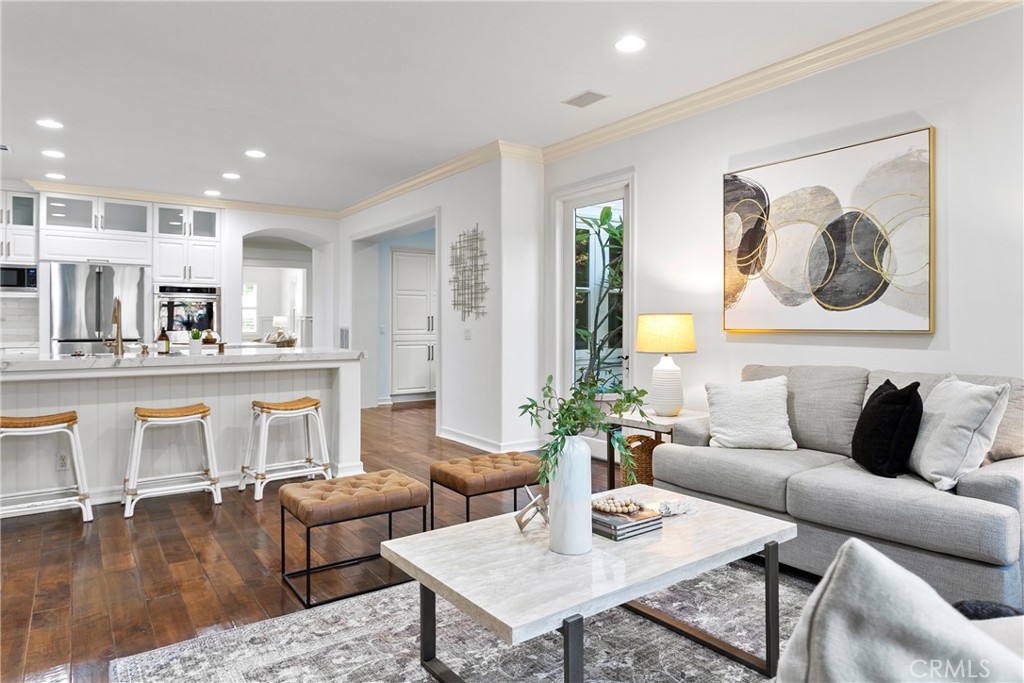 8 Scarlet Maple Drive