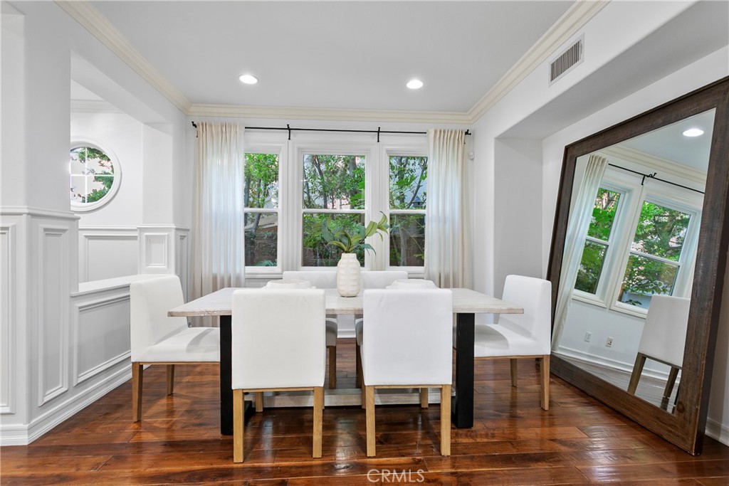 8 Scarlet Maple Drive