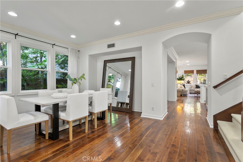 8 Scarlet Maple Drive