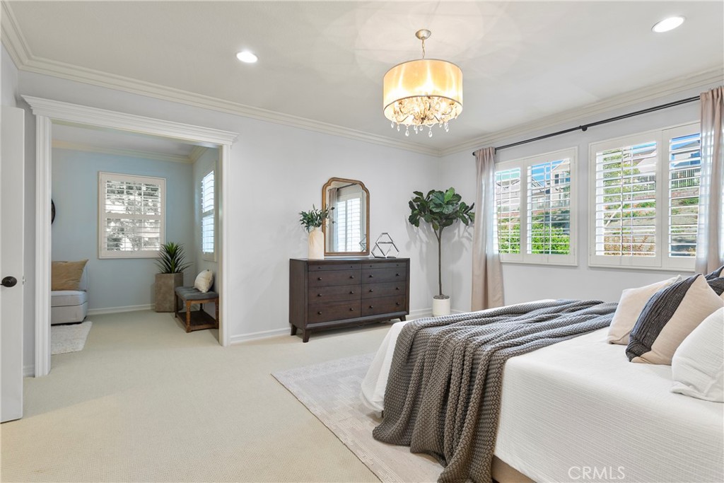 8 Scarlet Maple Drive