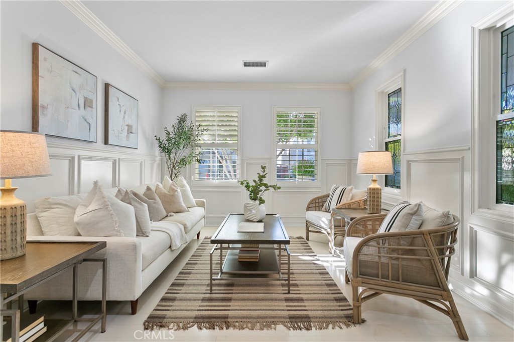 8 Scarlet Maple Drive