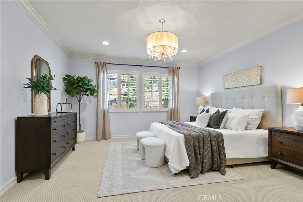 8 Scarlet Maple Drive