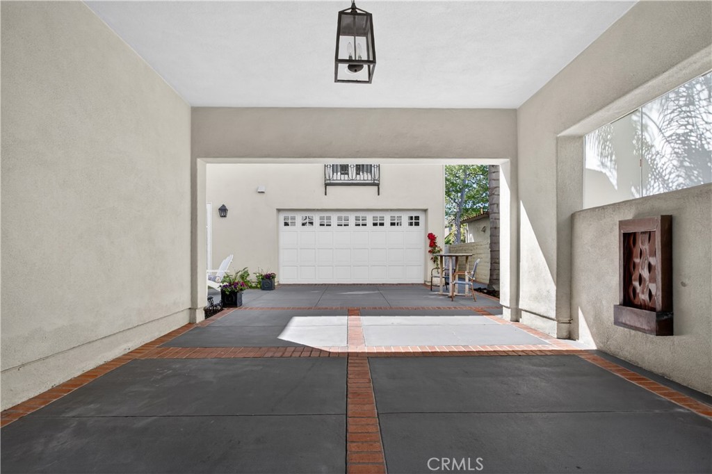 38 Winfield Drive