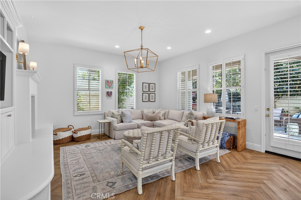 38 Winfield Drive