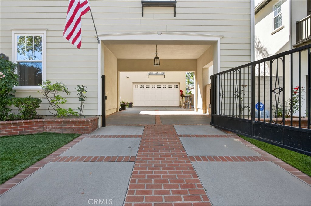 38 Winfield Drive