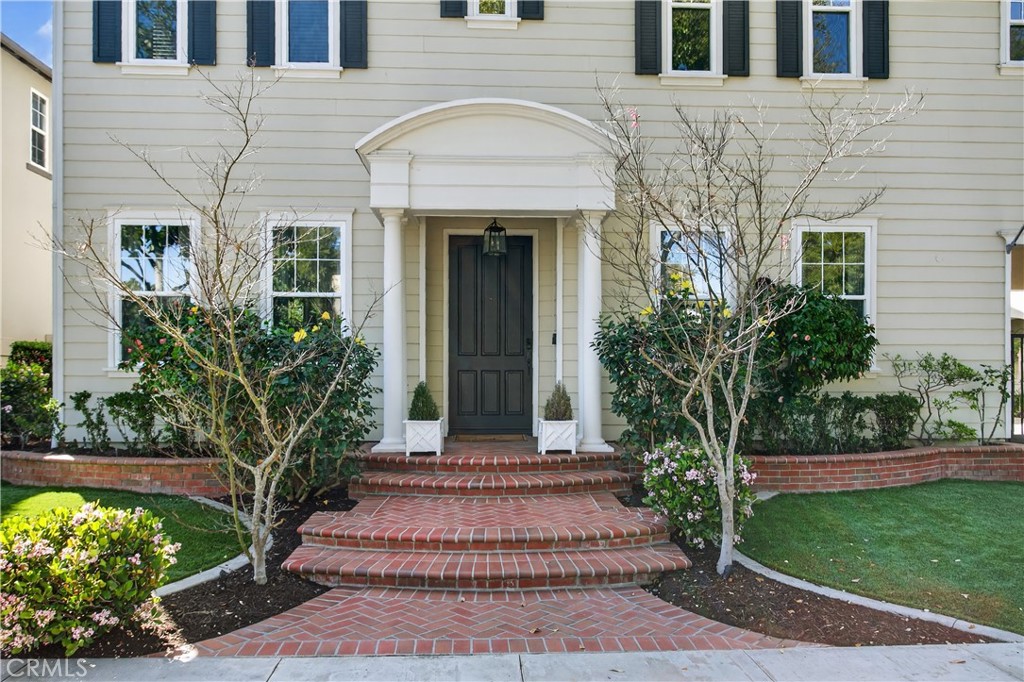 38 Winfield Drive