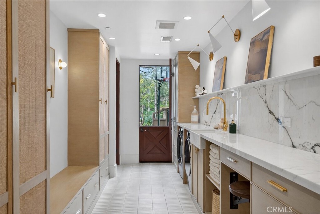 18 Mission Ridge Road