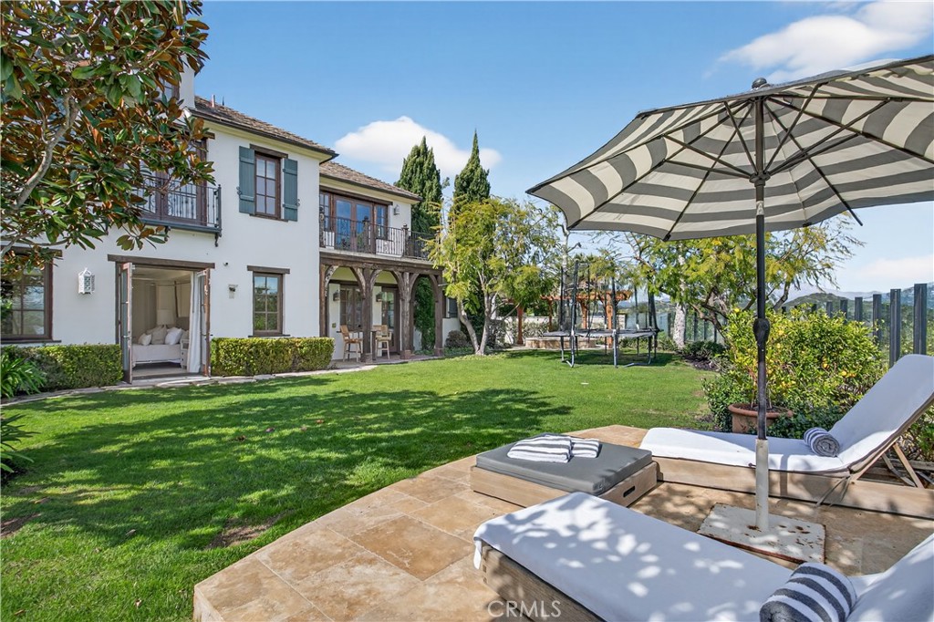 18 Mission Ridge Road