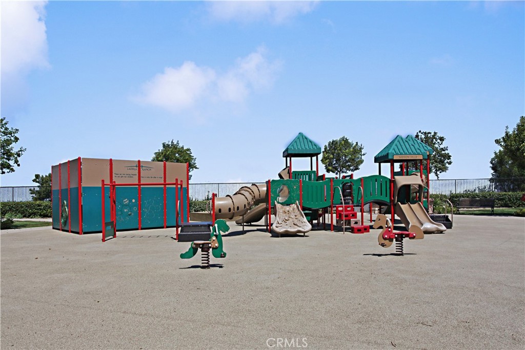 18 Mission Ridge Road