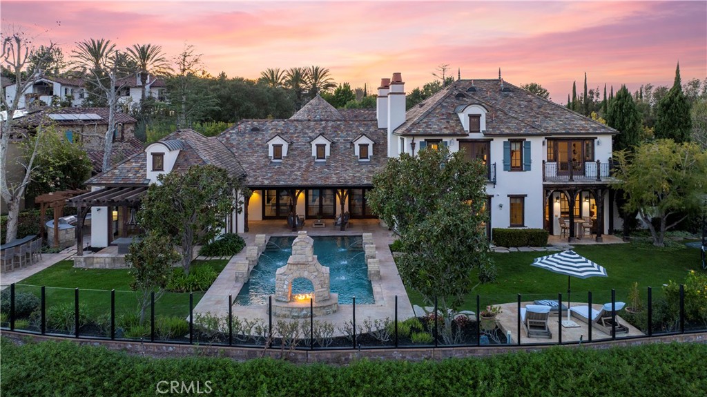 18 Mission Ridge Road