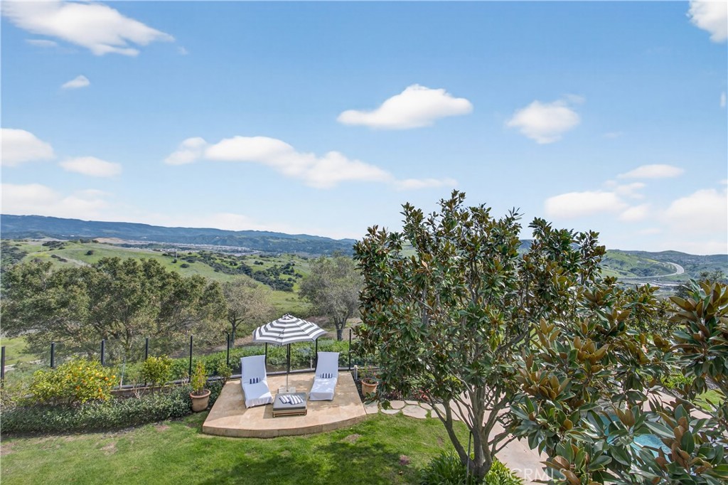 18 Mission Ridge Road