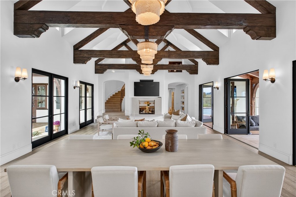 18 Mission Ridge Road