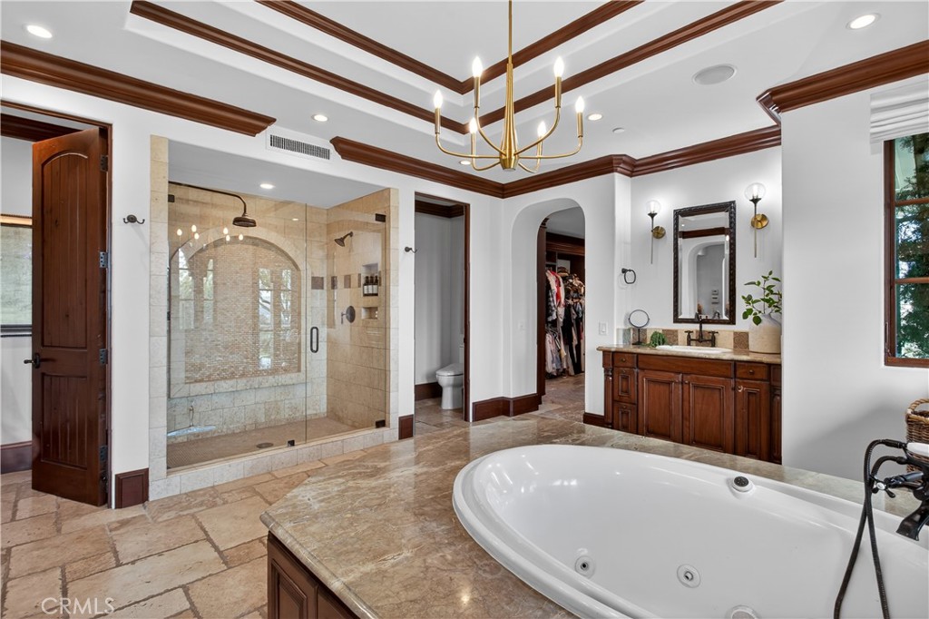 18 Mission Ridge Road