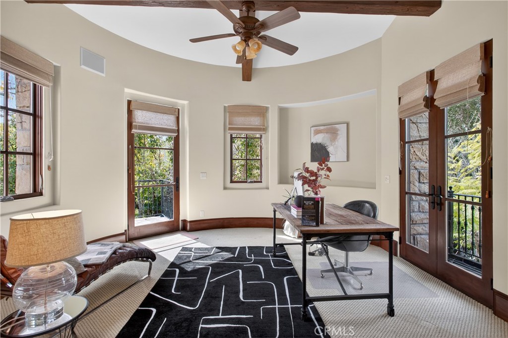 18 Mission Ridge Road