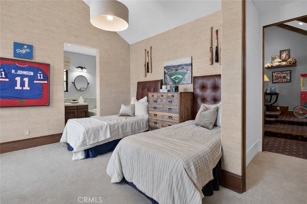 18 Mission Ridge Road