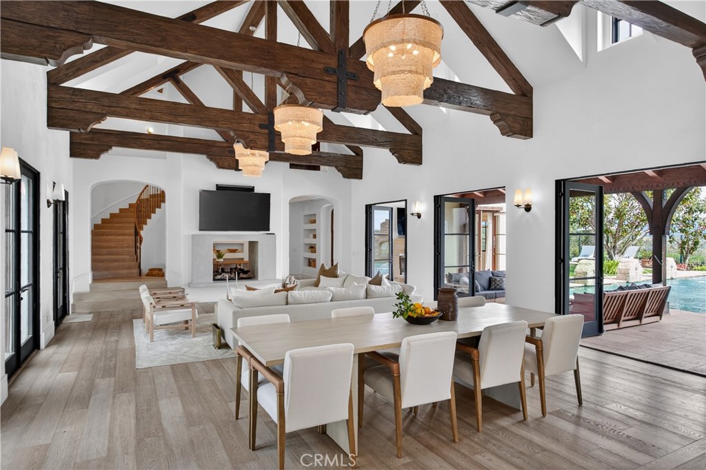 18 Mission Ridge Road