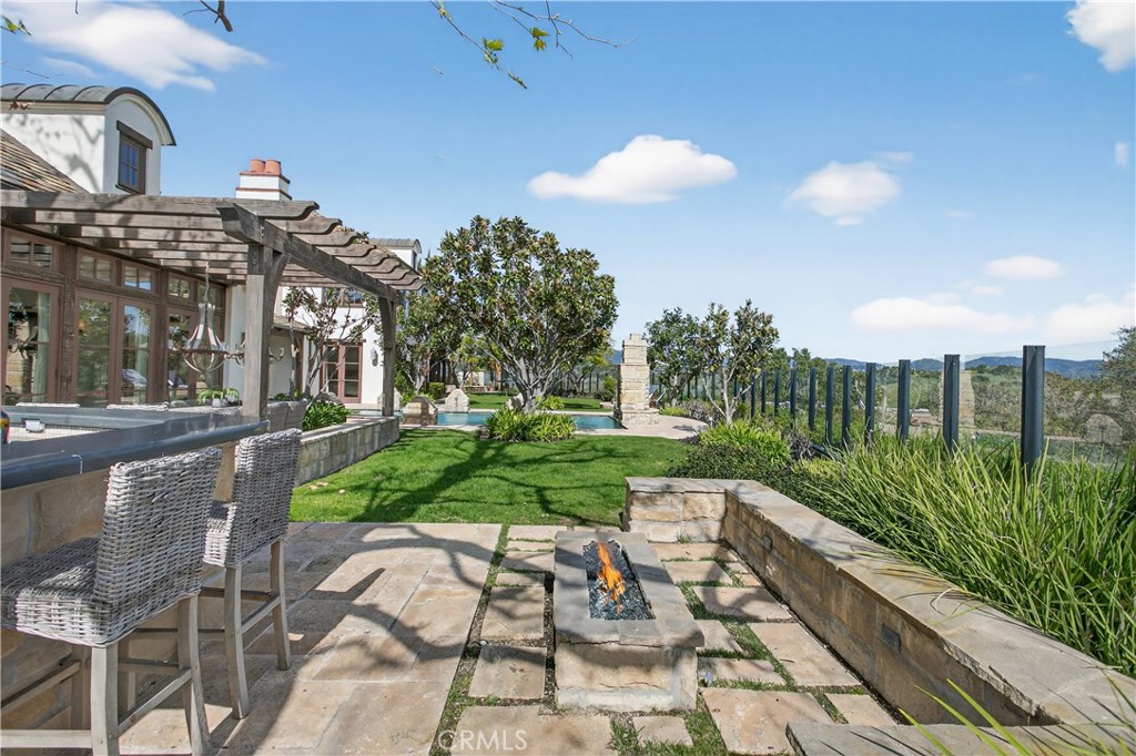 18 Mission Ridge Road