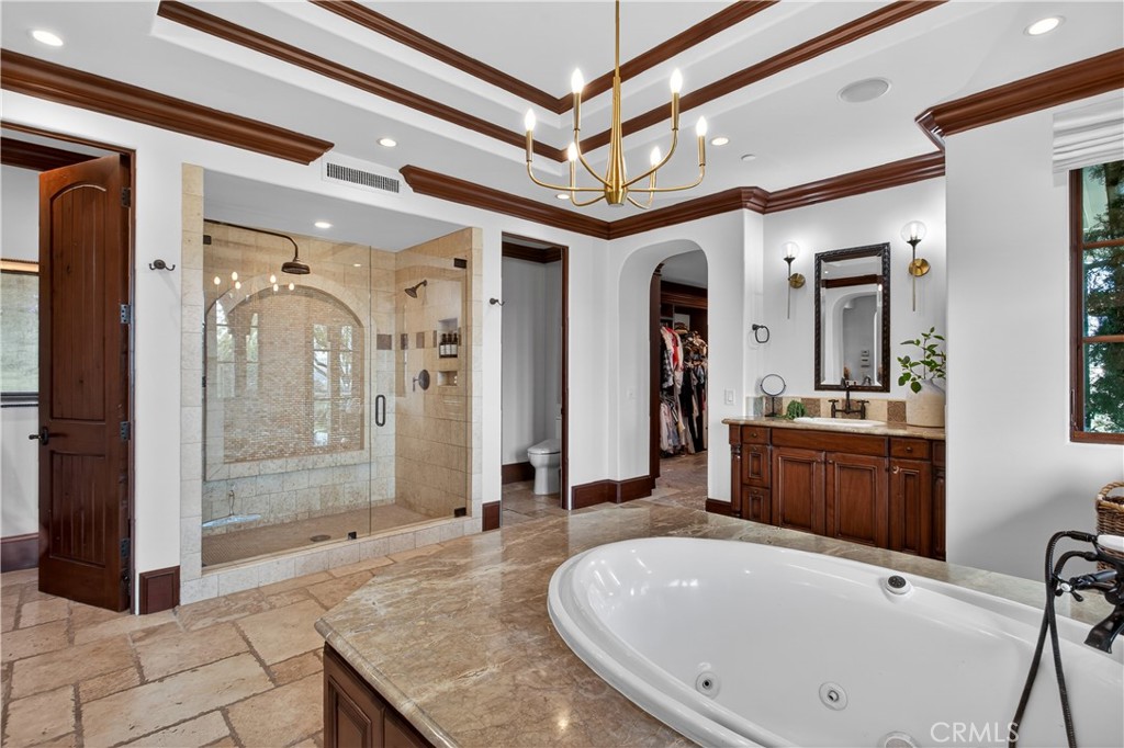 18 Mission Ridge Road